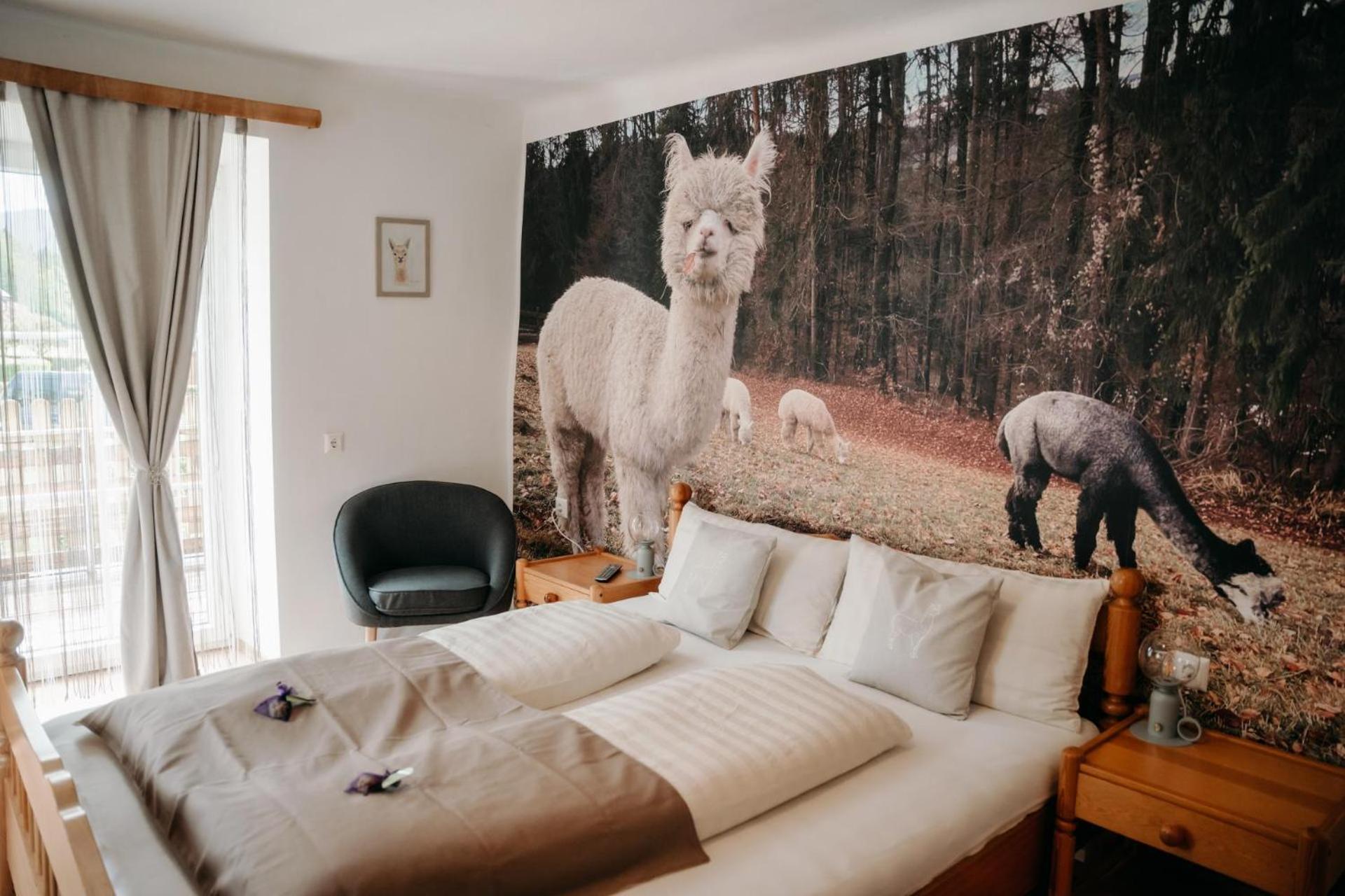 Alpakas, Lamas Und Rentiere Zum Gruenen See Grossdorf  Buitenkant foto